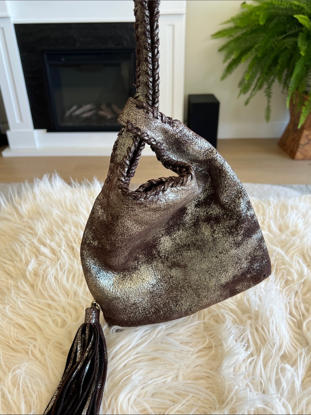 Metallic Bronze-Tone Women's Tassel Handle Bag - Picture 6 of 6
